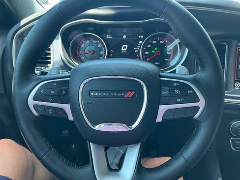 Used 2017 Dodge Charger SXT w/ AWD Plus Group image 21
