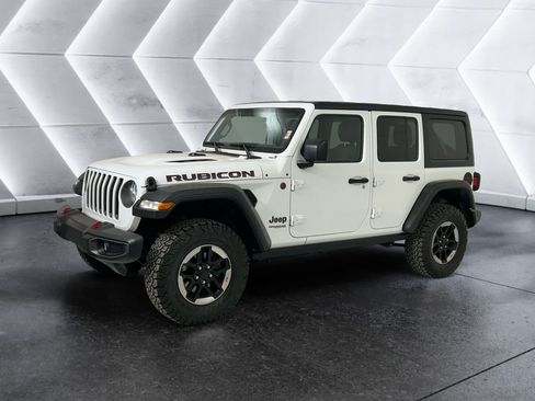 Used 2018 Jeep Wrangler Unlimited Rubicon AWD/4WD image 3