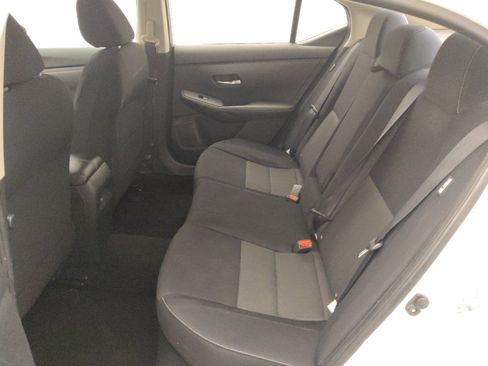 Used 2020 Nissan Sentra SV w/ Electronics Package FWD image 18
