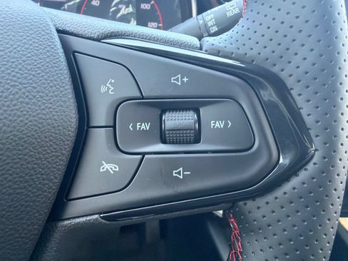 New 2026 Chevrolet Trax RS w/ Driver Confidence Package FWD image 21