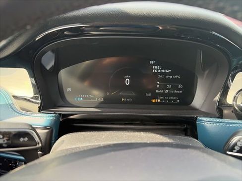 Used 2021 Lincoln Corsair Reserve FWD image 13