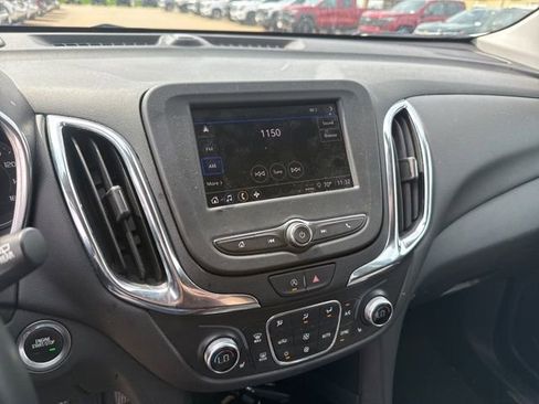 Used 2024 Chevrolet Equinox LT image 15