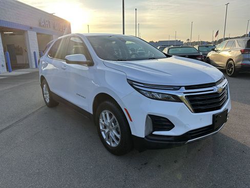 Used 2024 Chevrolet Equinox LT AWD/4WD image 11