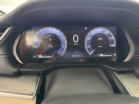 Used 2021 Jeep Grand Cherokee L Limited image 10