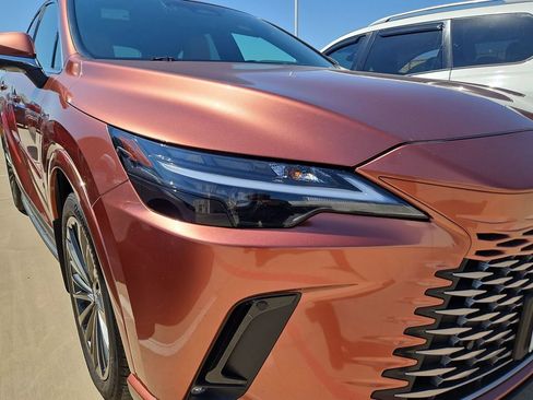 Used 2025 Lexus RX 350h AWD/4WD image 2