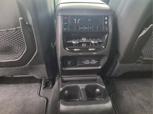 Used 2024 Jeep Grand Cherokee L Limited w/ Trailer Tow Package AWD/4WD image 18