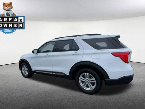 Certified 2023 Ford Explorer XLT image 7