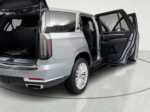 Certified 2025 Cadillac Escalade Premium Luxury w/ Touring Package AWD/4WD image 12