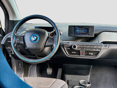 Used 2020 BMW i3 RWD image 17