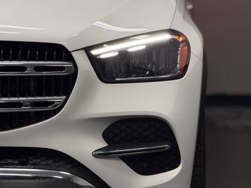 Certified 2025 Mercedes-Benz GLE 350 4MATIC image 8