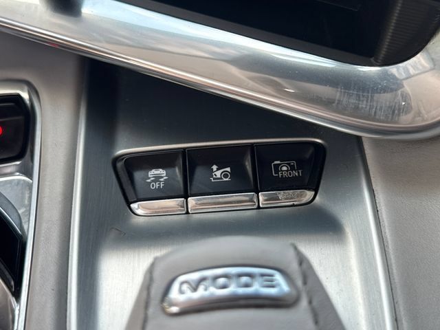 Used 2020 Chevrolet Corvette Stingray Premium Conv w/ 3LT Preferred Equipment Group RWD image 44