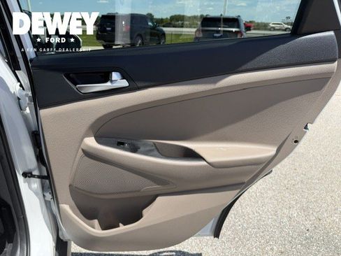 Used 2020 Hyundai Tucson Value AWD/4WD image 30