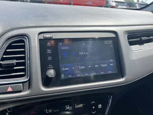 Used 2022 Honda HR-V EX image 23