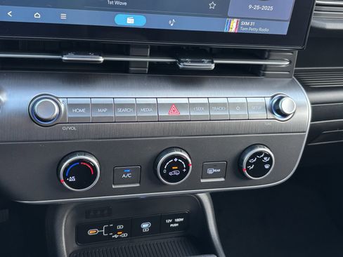 New 2026 Hyundai Kona SE image 21