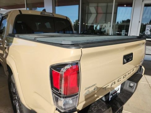 Certified 2020 Toyota Tacoma Limited AWD/4WD image 25