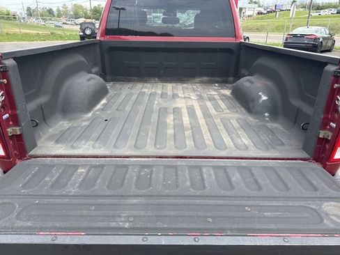 Used 2015 RAM 1500 Express AWD/4WD image 10