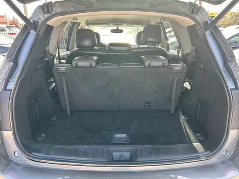 Used 2020 Nissan Pathfinder SL FWD image 34