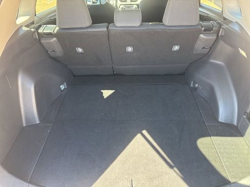 Used 2024 Toyota RAV4 LE image 9