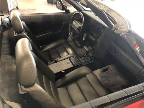 Used 1990 Cadillac Allante FWD image 9