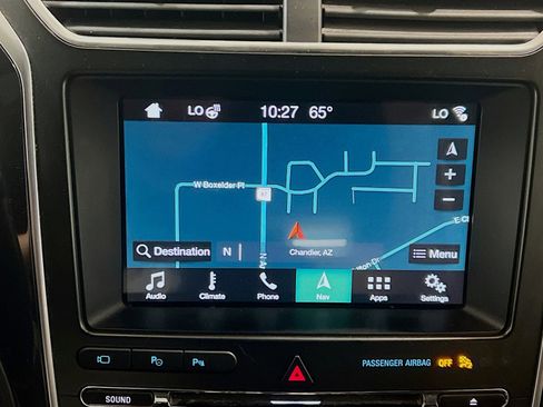Used 2018 Ford Explorer Platinum AWD/4WD image 9