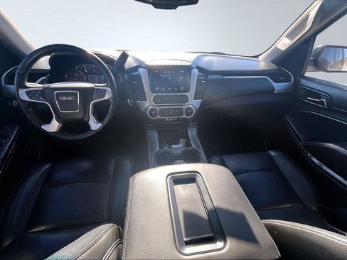 Used 2015 GMC Yukon SLT image 7