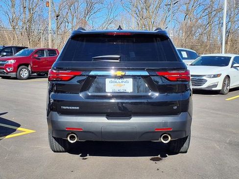 Used 2023 Chevrolet Traverse LT FWD image 23