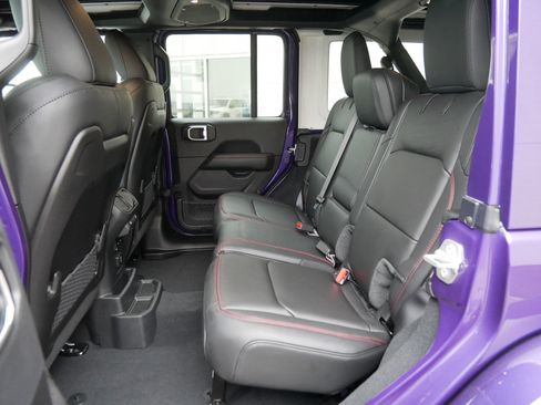 New 2026 Jeep Wrangler Unlimited Rubicon image 7