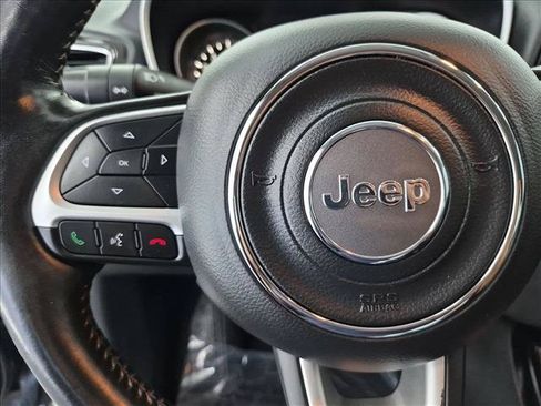 Used 2018 Jeep Compass Limited AWD/4WD image 29