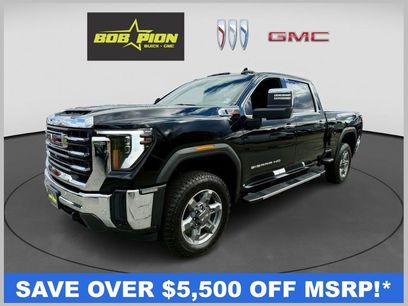 New 2025 GMC Sierra 2500 SLT w/ SLT Premium Package