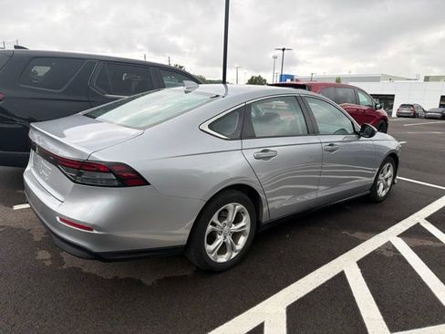 Certified 2023 Honda Accord LX image 3