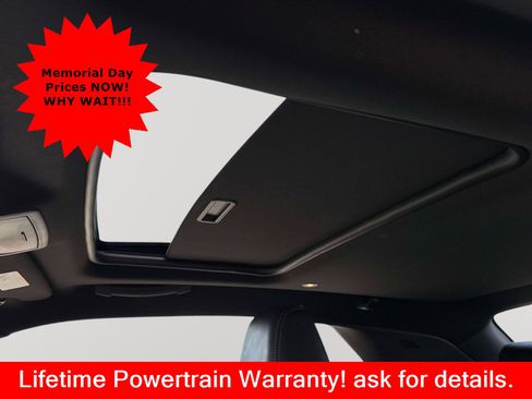 Used 2014 Dodge Challenger R/T RWD image 8