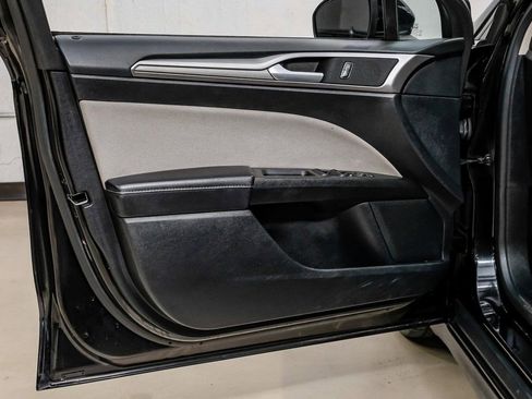 Used 2020 Ford Fusion S image 47