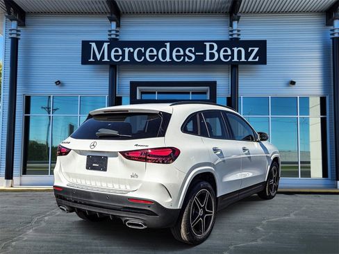 New 2025 Mercedes-Benz GLA 250 4MATIC image 6
