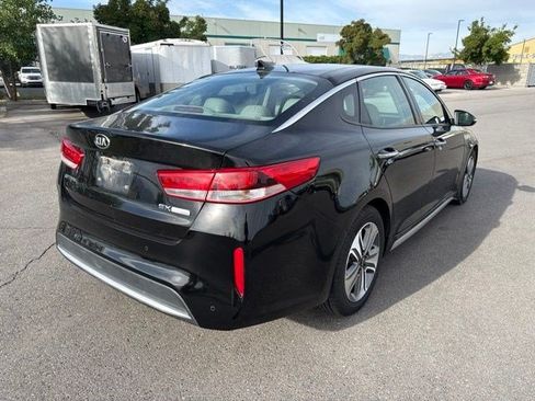 Used 2017 Kia Optima EX w/ Technology Package FWD image 3