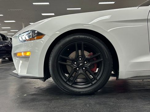 Used 2020 Ford Mustang Premium image 12