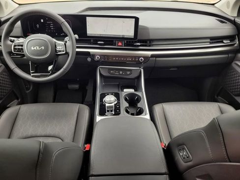 New 2026 Kia Carnival SX FWD image 16