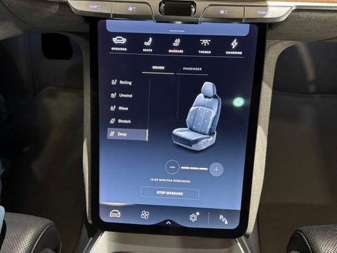 Used 2022 Lucid Air Grand Touring image 35