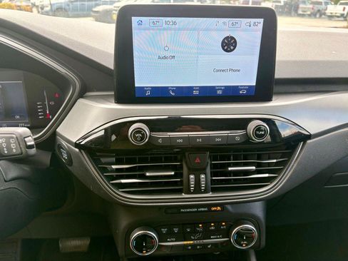Used 2024 Ford Escape Active AWD/4WD image 14