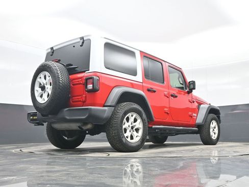 Used 2021 Jeep Wrangler Unlimited Sport AWD/4WD image 39