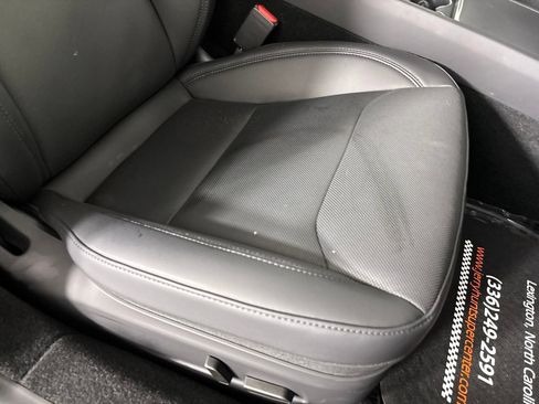 Used 2025 Tesla Model 3 Long Range RWD image 22