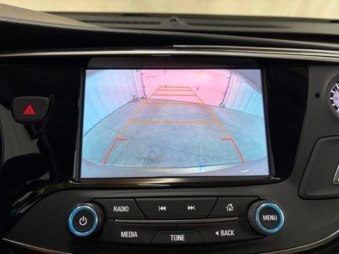 Used 2017 Buick Envision Preferred AWD/4WD image 61