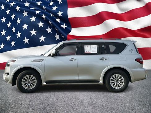 Used 2022 Nissan Armada SV image 12