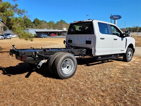 New 2026 Ford F350 XL image 10