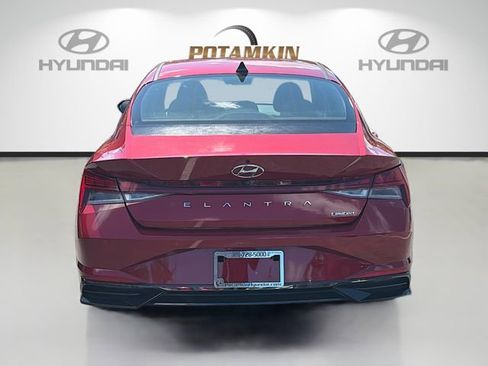 Used 2023 Hyundai Elantra Limited FWD image 6
