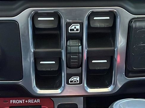 Used 2020 Jeep Wrangler Unlimited Rubicon AWD/4WD image 16