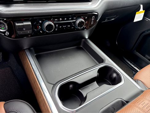 New 2026 Chevrolet Silverado 2500 High Country w/ Technology Package image 38