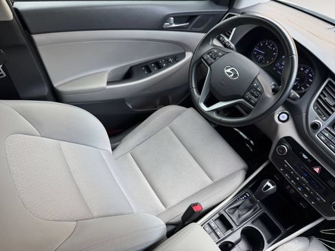 Used 2017 Hyundai Tucson Value FWD image 15