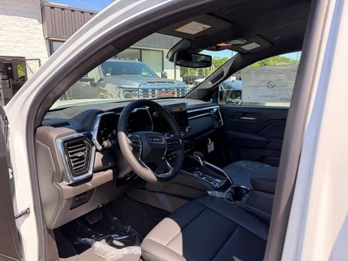 New 2026 GMC Canyon Elevation w/ Convenience Package AWD/4WD image 13