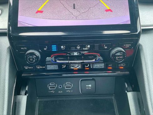 Certified 2024 Jeep Grand Cherokee L Overland w/ Luxury Tech Group IV image 20