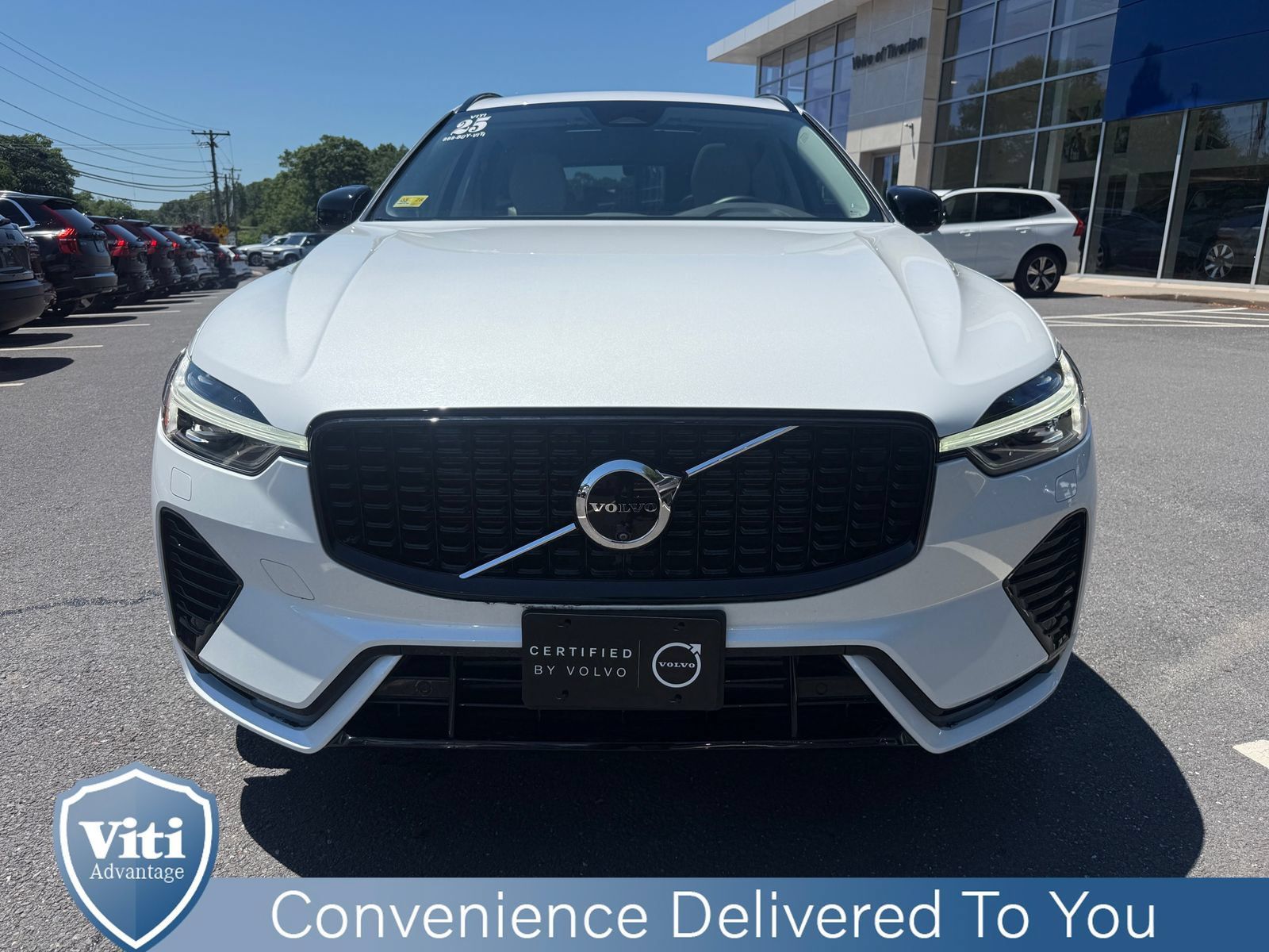 Certified 2025 Volvo XC60 T8 Plus w/ Climate Package AWD/4WD image 3
